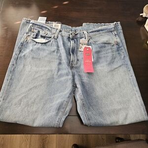 Men's Levi's